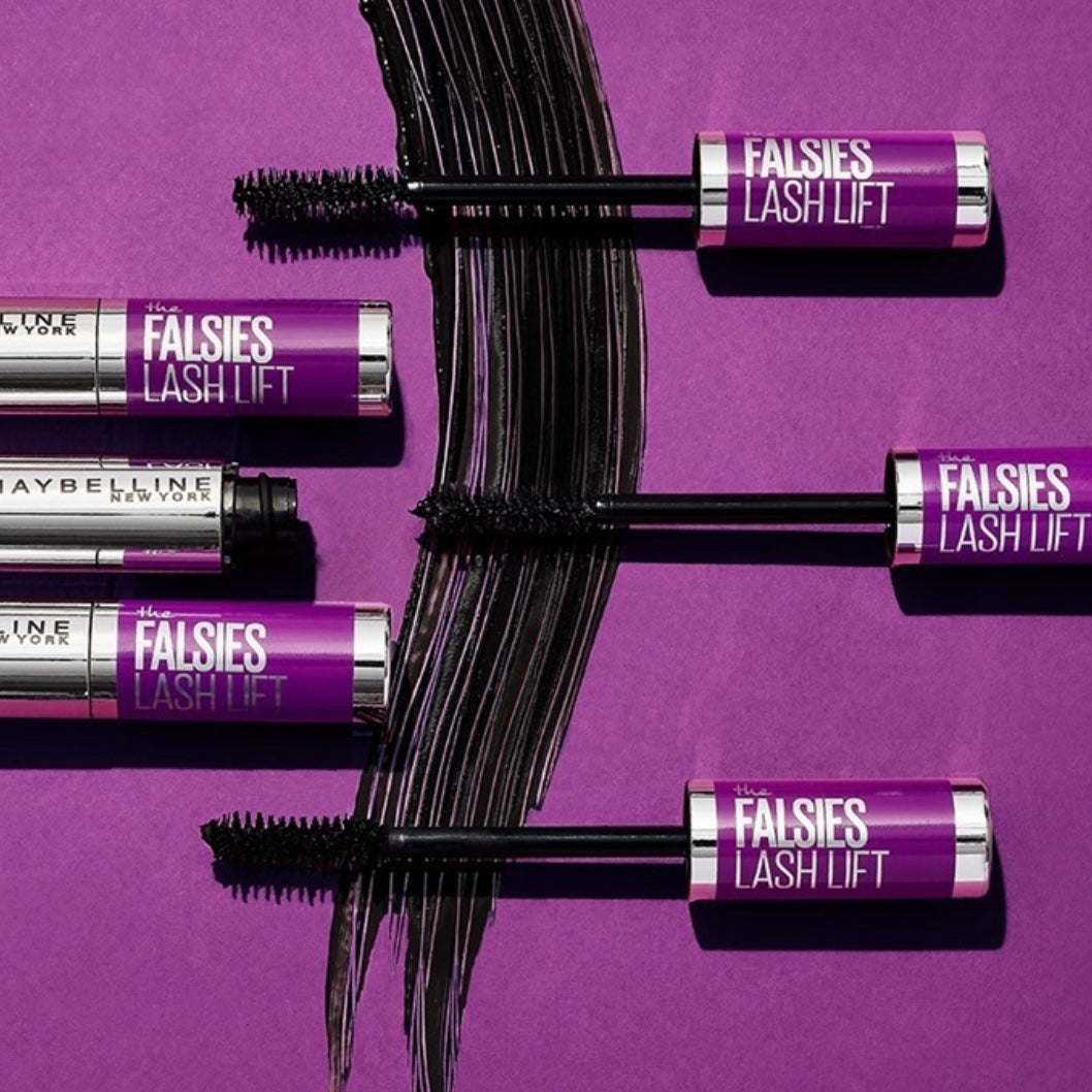 Maybelline The Colossal Spider Effect Mascara Review | Teen Vogue, image size:1058x1058