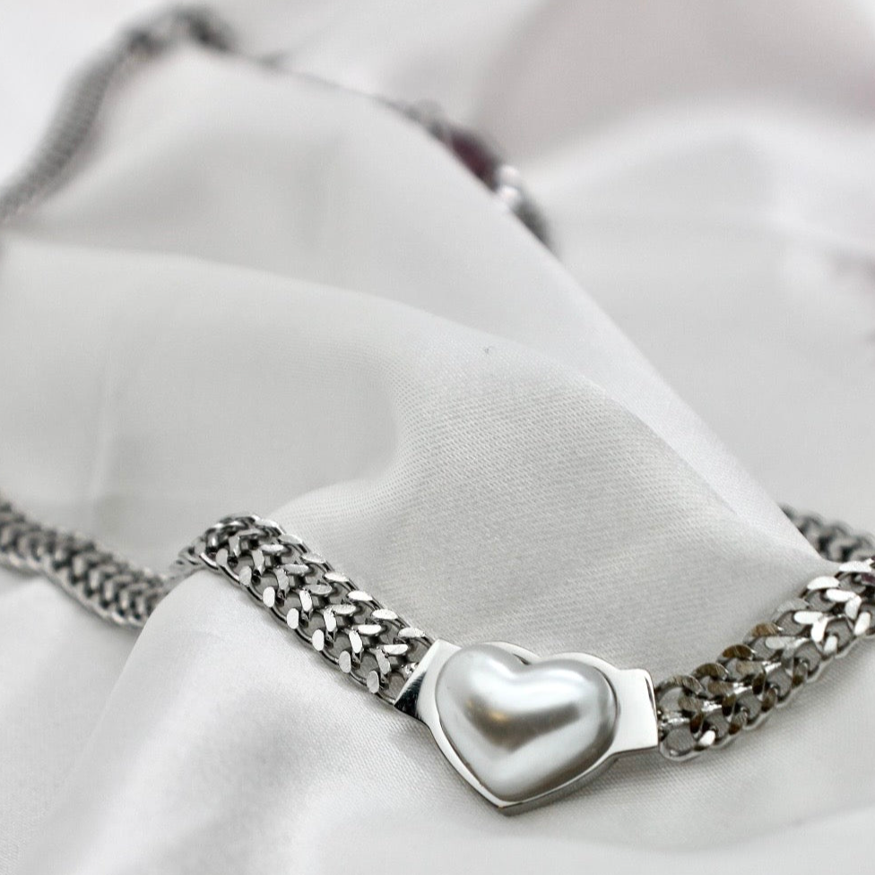 Chained Pearl Heart